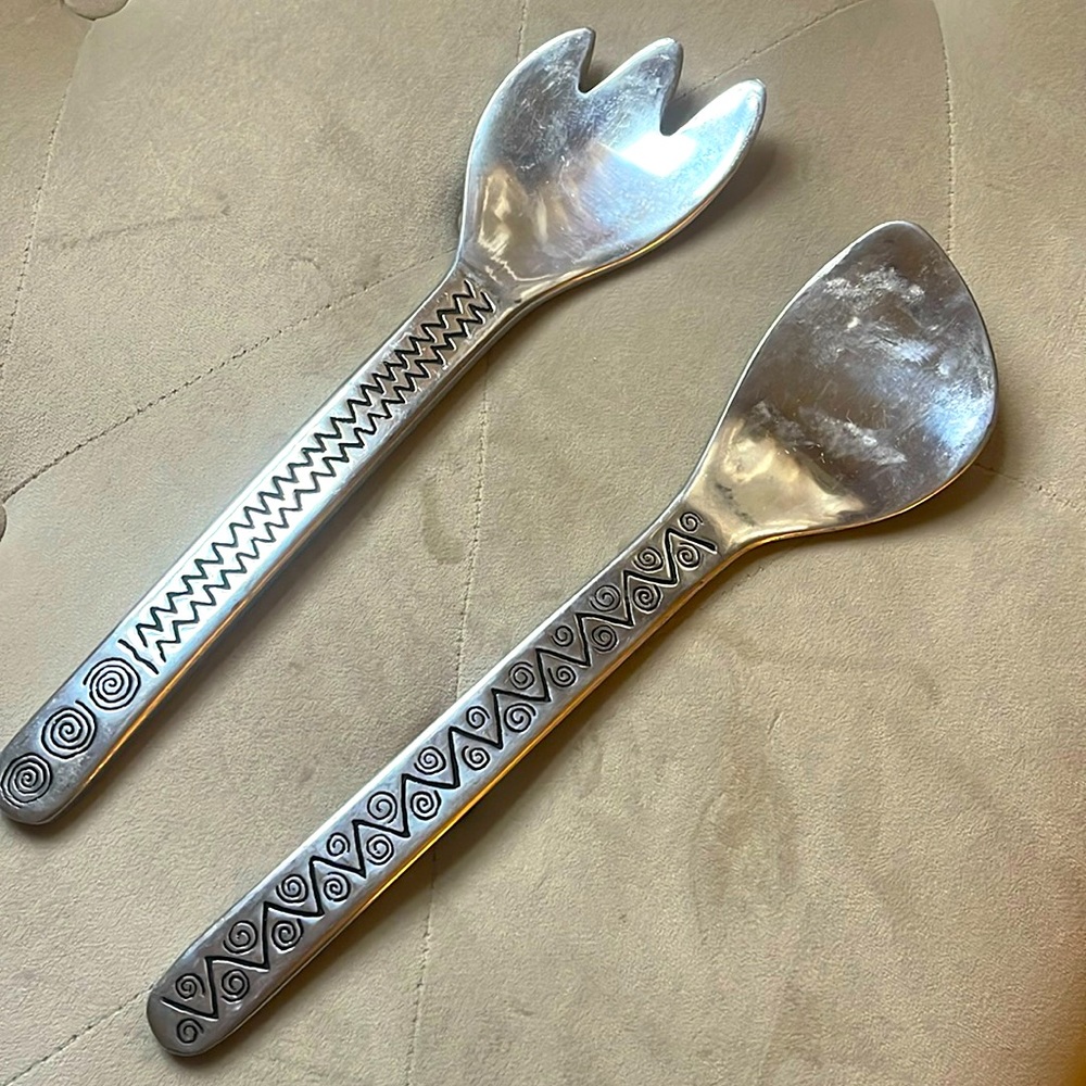 Wilton Armetale salad servers